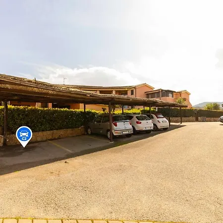 Murta Maria - Pool, Veranda & Parking Διαμέρισμα Όλμπια